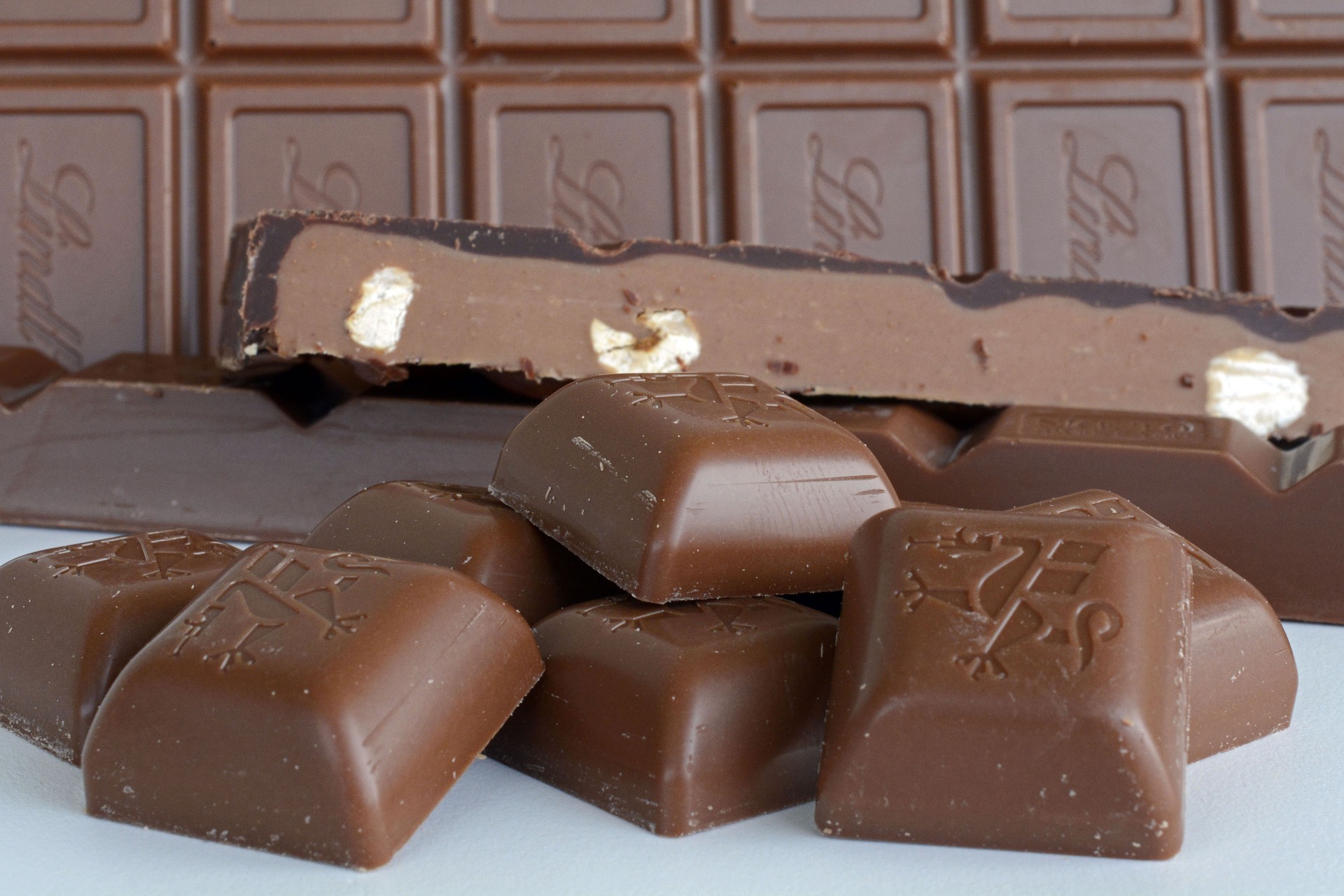 chocolate-1335353_1920